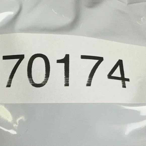 Levis Premium 501 Womens Jean 90s Shorts 30 Blue Distressed  Loose Fit Denim NEW - Picture 10 of 10